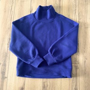 Purple puff sleeve sweatshirt